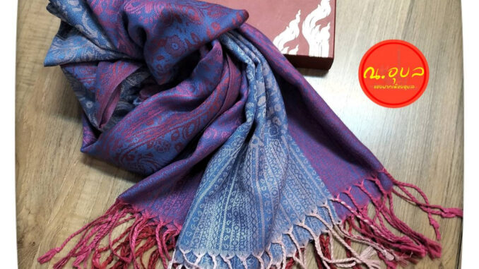 ผ้าพันคอ Pashmina ผ้าแคชเมียร์ ลายอินเดียไล่สี ชายผ้าไล่สี  สินค้าไม่ได้แพคใส่กล่อง แพคเกจถุงแก้วใสธรรมดา