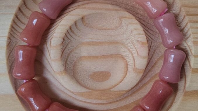 Alashan Agate (8 มม. ~ 12 มม. +) สร้อยข้อมือ