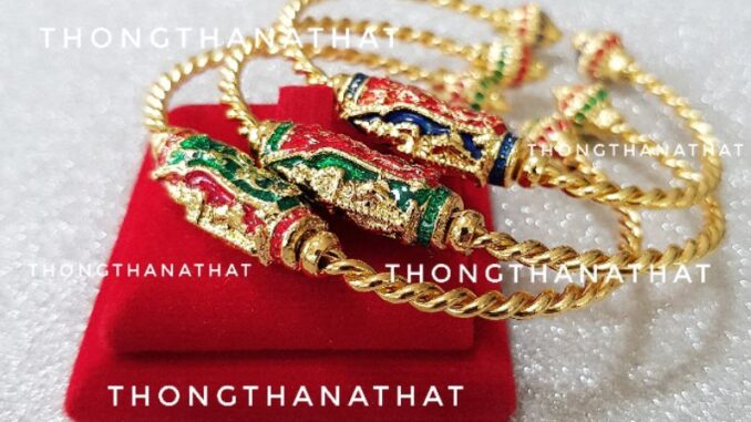 กำไลท้าวเวสสุวรรณลงยา **ปรับไซส์ได้** ปัดสิ่งชั่วร้าย เรียกทรัพย์ กำไลท้าวเวส ท้าวเวส กำไลข้อมือท้าวเวสสุวรรณ ข้อมือมงคล กำไลท้าวเวสสุวรรณลงยา **ปรับไซส์ได้** ปัดสิ่งชั่วร้าย เรียกทรัพย์ กำไลท้าวเวส ท้าวเวส กำไลข้อมือท้าวเวสสุวรรณ ข้อมือมงคล