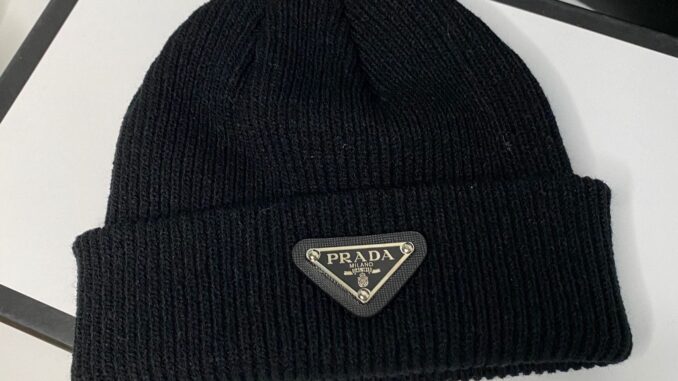 Beanies หมวกบีนนี่ลําลอง ผ้าถัก สําหรับผู้ชาย และผู้หญิง Beanies หมวกบีนนี่ลําลอง ผ้าถัก สําหรับผู้ชาย และผู้หญิง