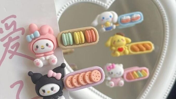 กิ๊บชีส กิ๊บติดผม น่ารัก หวานแหวว ตุ๊กตาติดกิ๊ฟ การ์ตูนสุนัข Cinnamoroll ฤดูร้อน ทั้งตัว สดใหม่ สําหรับเด็กผู้หญิง