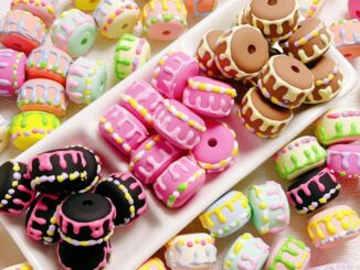 5 ชิ้น / เซต น่ารัก จําลอง เค้ก ลูกปัด DIY ทําด้วยมือ โซ่โทรศัพท์มือถือ พวงกุญแจ เครื่องประดับผม