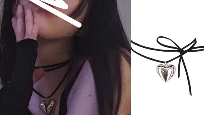 Lovito สร้อยคอสตรี ลำลอง ลายหัวใจ สีพื้น สำหรับสตรี LFA02121 (สีดำ)
