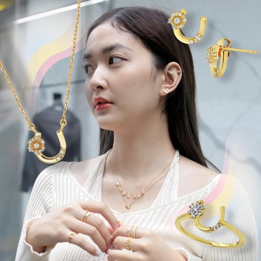 A.CEMI Horseshoe Flower Necklace สร้อยคอเงินแท้ ชุบทอง 18K โรสโกลว์