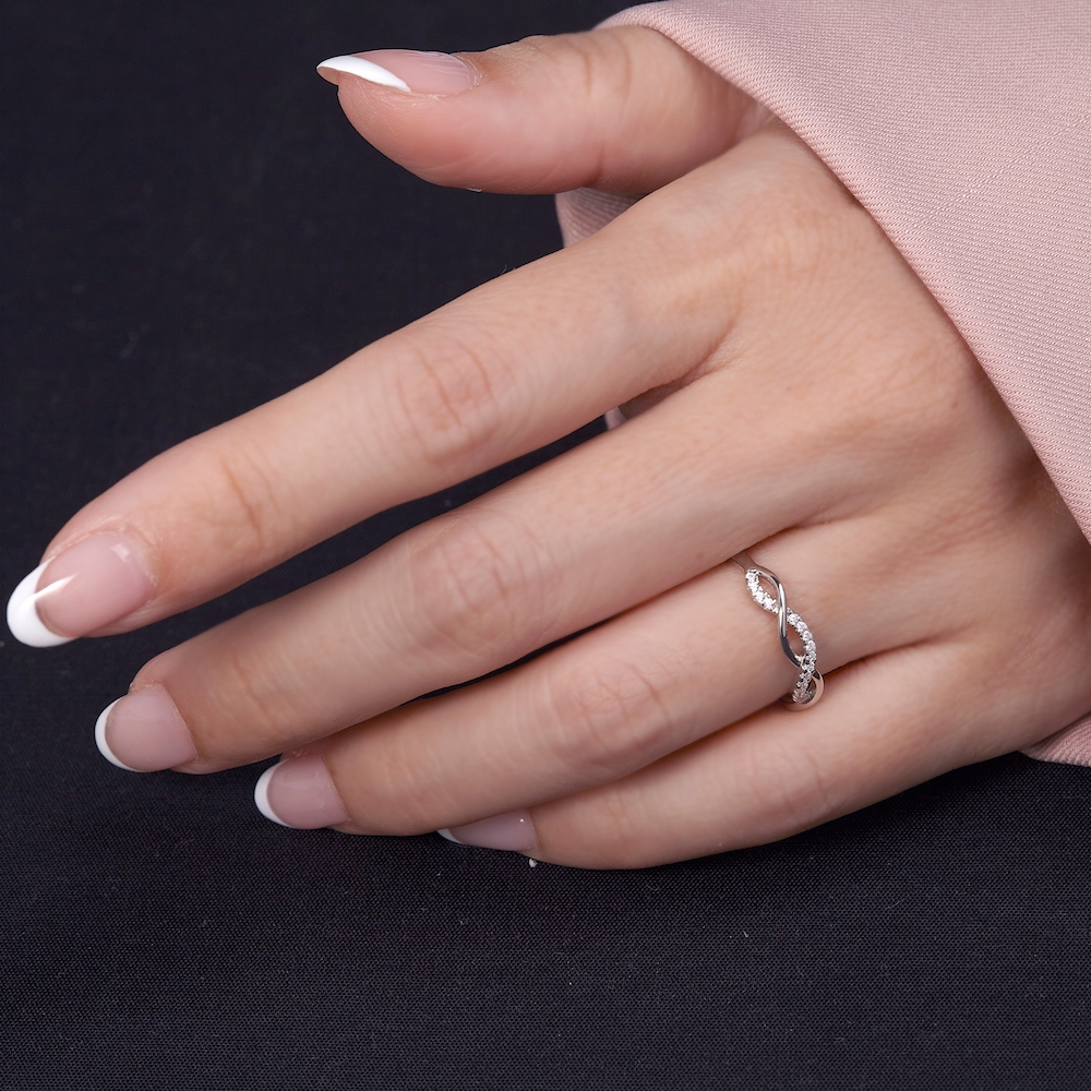 Beauty Jewelry แหวนเงินแท้ 925 Silver Jewelry ประดับเพชร CZ รุ่น RS2308-RR เคลือบทองคำขาว