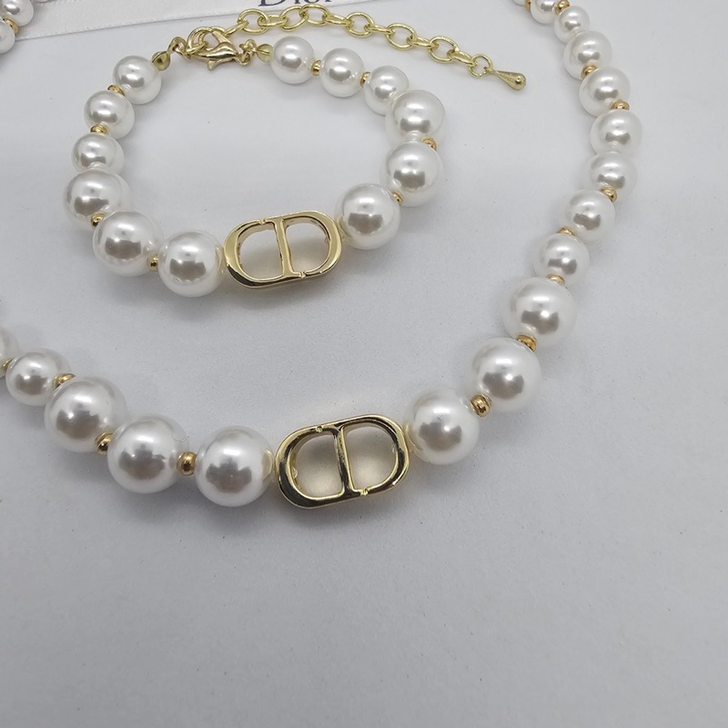 CD 30 Montaigne Choker / Bracelets  สร้อยคอ สร้อยแขน ดิออ สร้อยไข่มุก ประดับจี้ CD งานสวย ภาพงานจริง สายปรับได้