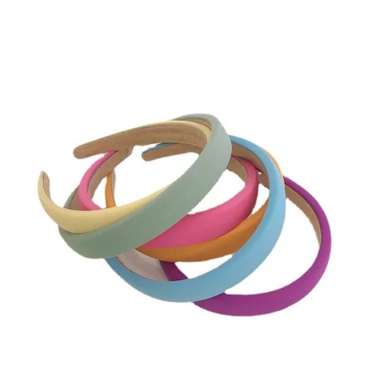 CWที่คาดผมมาใหม่ พร้อมส่ง