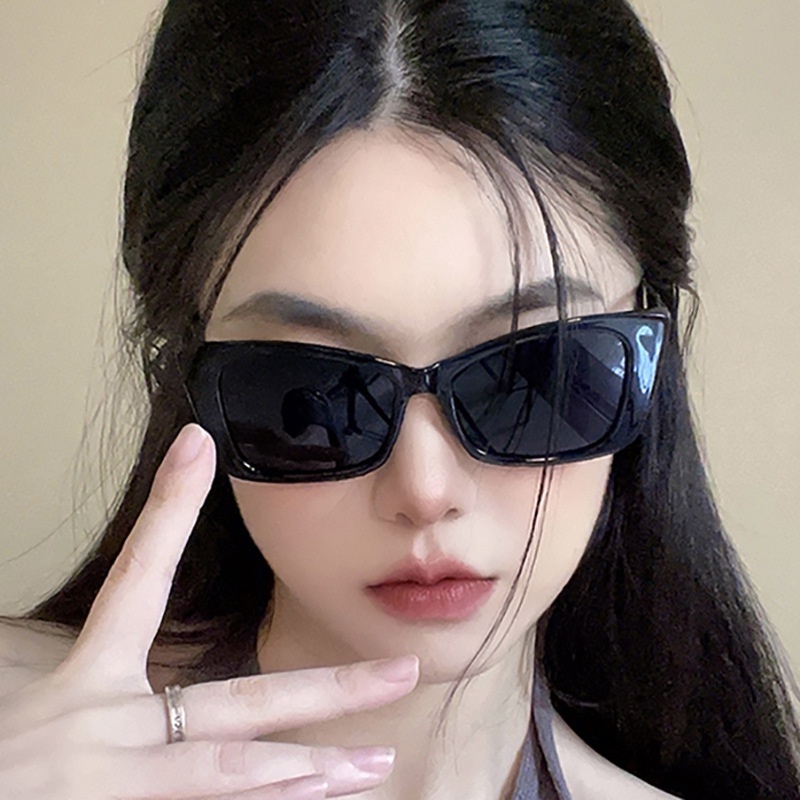 [ Featured ] แว่นตากันแดด กรอบแคทอาย แบบหนา สไตล์วินเทจ เรโทร พังก์ สําหรับผู้ชาย และผู้หญิง