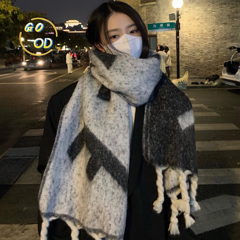 GOOD  christmas scarf ผ้าพันคอกันหนาว  WSP23B00NV 46Z231116