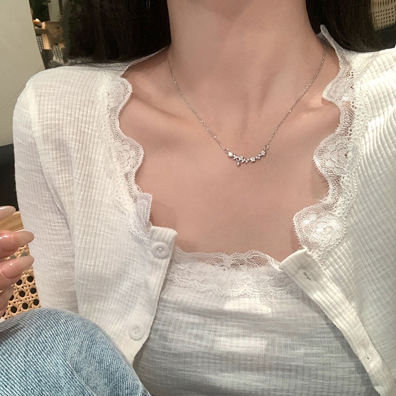 JN52 สร้อยคอผู้หญิงจี้ดอกไม้ สวย มินิมอล  สาวหวานควรมี  ของขวัญวันเกิด พร้อมส่ง