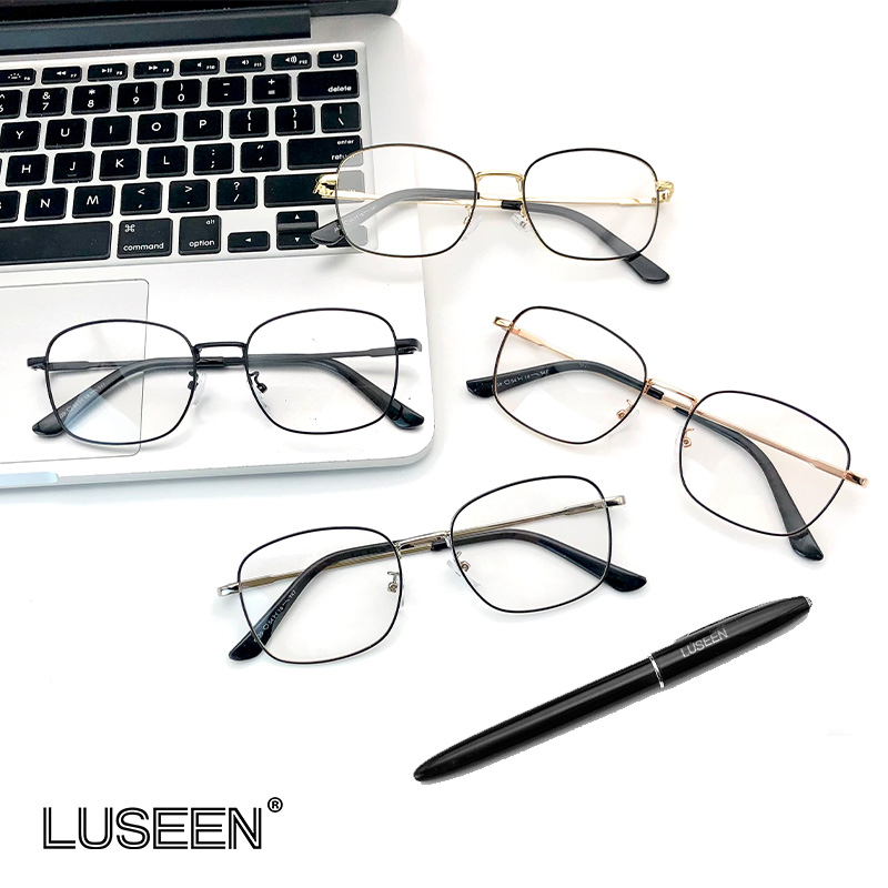 LUSEEN แว่น แว่นตาป้องกันแสงสีฟ้า กรอบเเว่นออกแดดเปลี่ยนสี ดดผู้ชายผู้หญิง AG2212