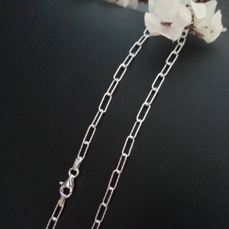 MT สร้อยคอเงินแท้ ลายเปเปอร์คลิป (คลิปหนีบกระดาษ) งานอิตาลี ยาว 18 นิ้ว Paper Clip Chain (sc099-18) MT Jewelry มณีธารา