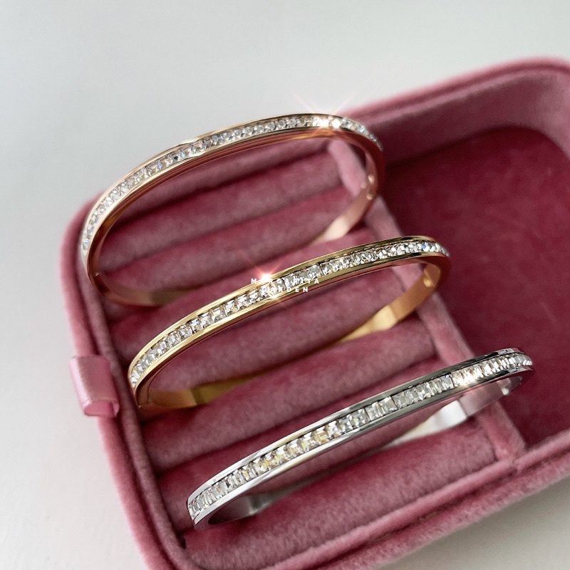 Margarita Half Circle Diamond Stainless Bangle