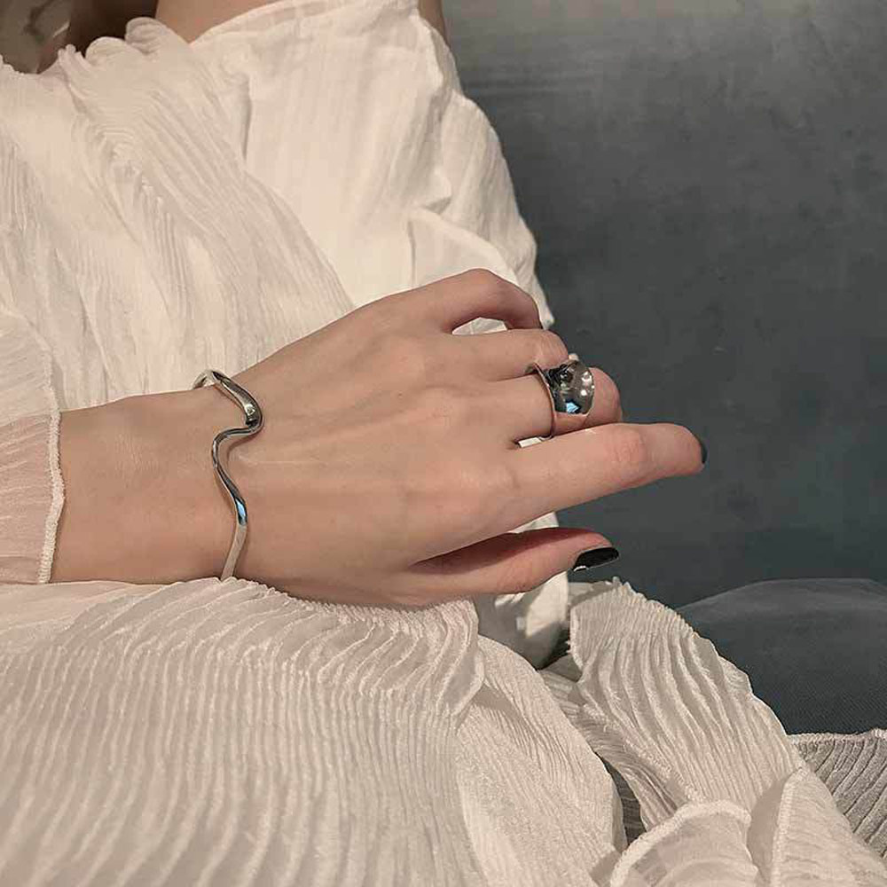 Mxmusty กําไลข้อมือแฟชั่นสําหรับผู้หญิง
