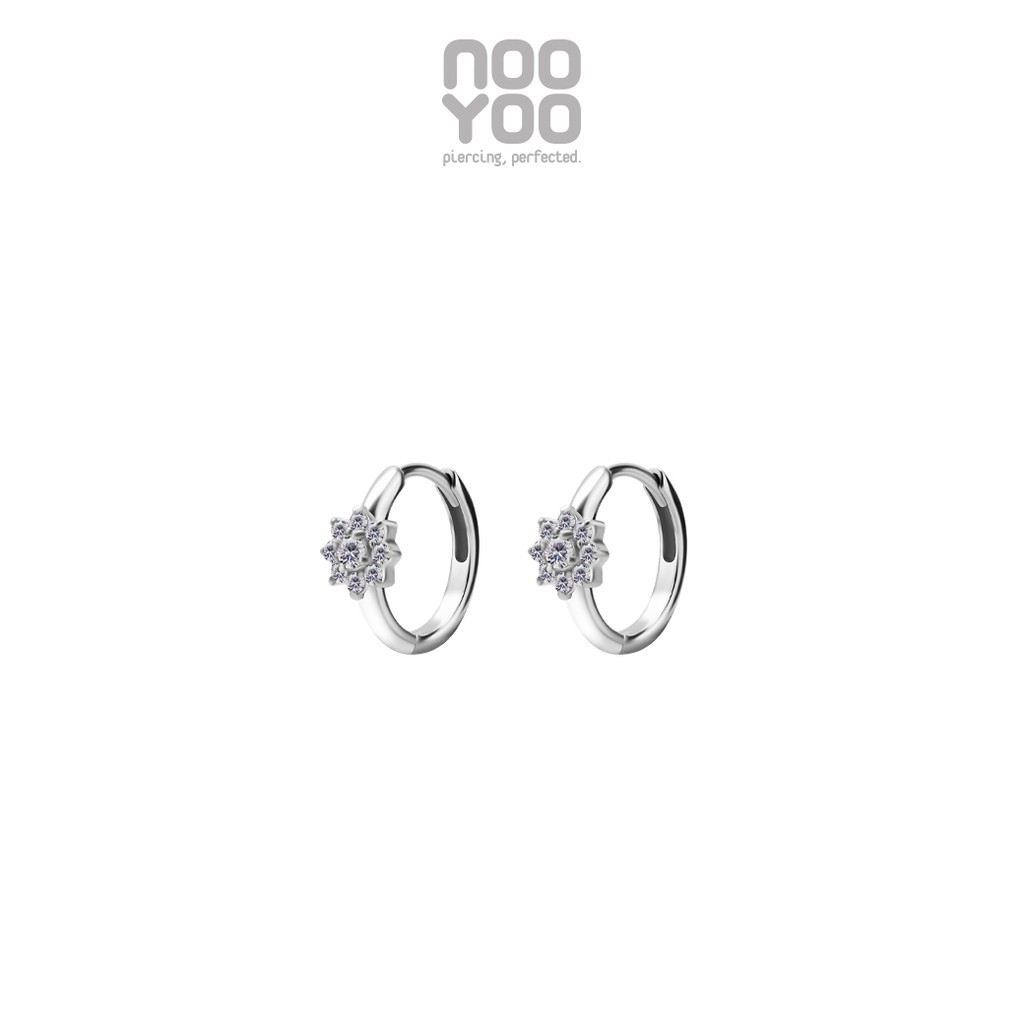 NooYoo ต่างหูสำหรับผิวแพ้ง่าย Hoop Flower with CZ Surgical Steel (ขาว/โรสโกลด์)