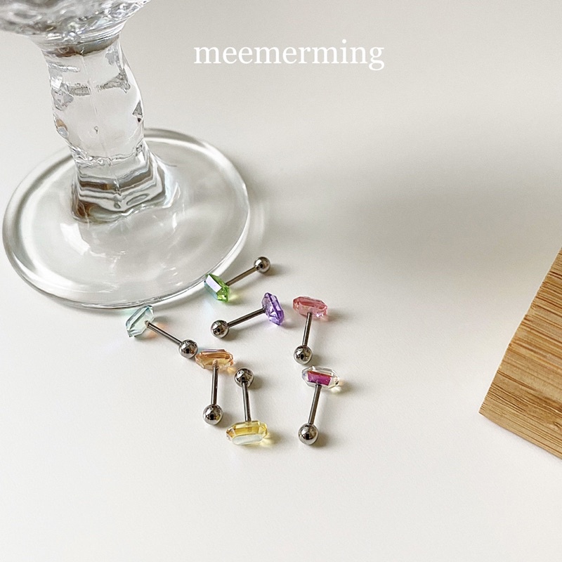 Pastel Rectangle [Piercing] จิวทรงเพชรสี่เหลี่ยมผืนผ้า