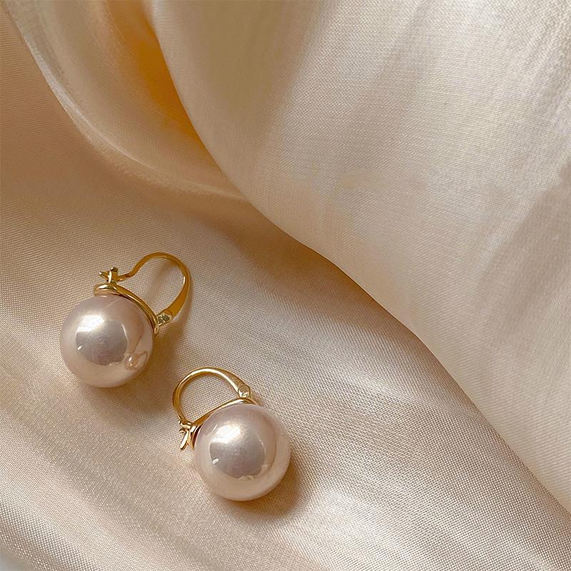 Retro Fashion Pearl Earrings Basic Pearl Ball Drop Earrings Simple Piercing Earrings(A10-04-11)