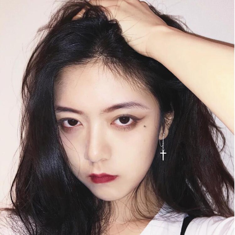 Roselife ต่างหูโซ่ห้อยจี้ไม้กางเขนสีเงินสําหรับผู้หญิง 1 คู่