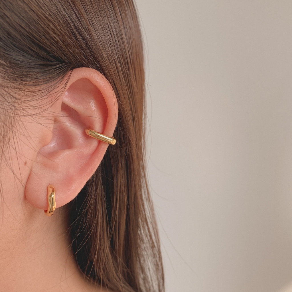 She with Cheewa | silver925 | thickie bar earcuff ต่างหูหนีบเงินแท้ มินิมอล เป็นทรงตรงๆ สุดชิค ปรับขนาดตามใบหูได้เลยค่ะ