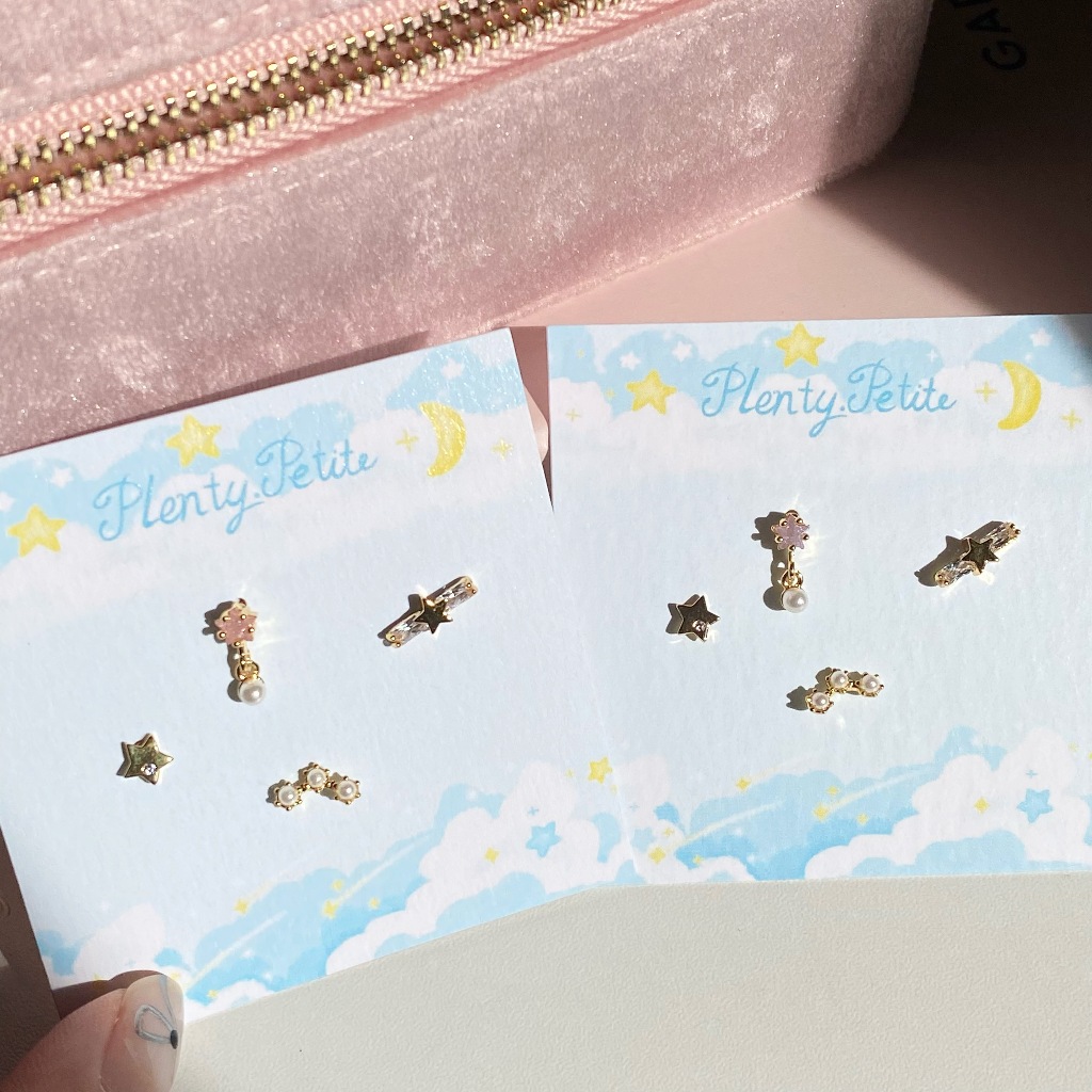 Shiny Star Set ต่างหูจิ๋วรูปดวงดาวแบบเซท 4 ชิ้น