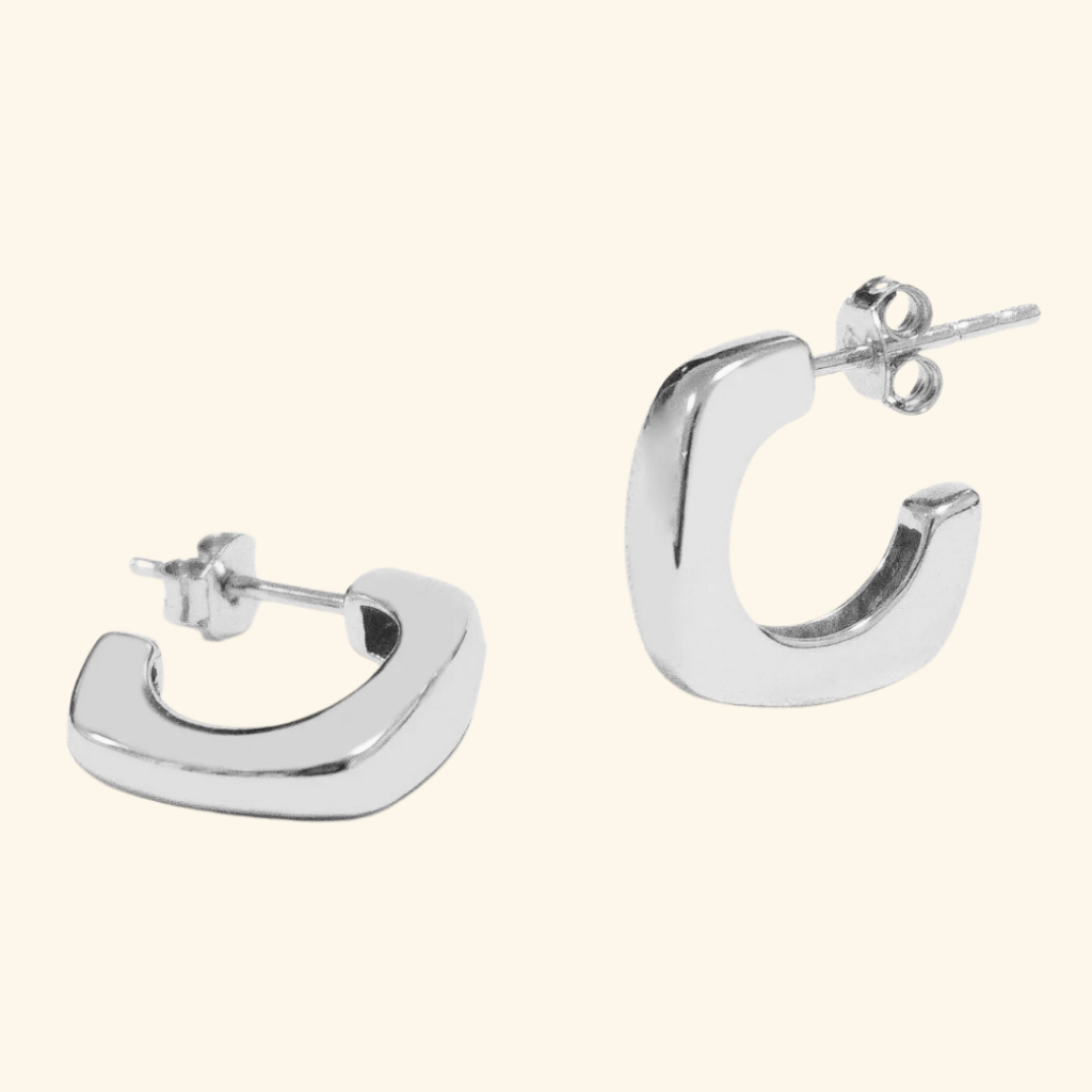 Silver Matters ต่างหูห่วงก้านซี (Square C Hoop Earrings)