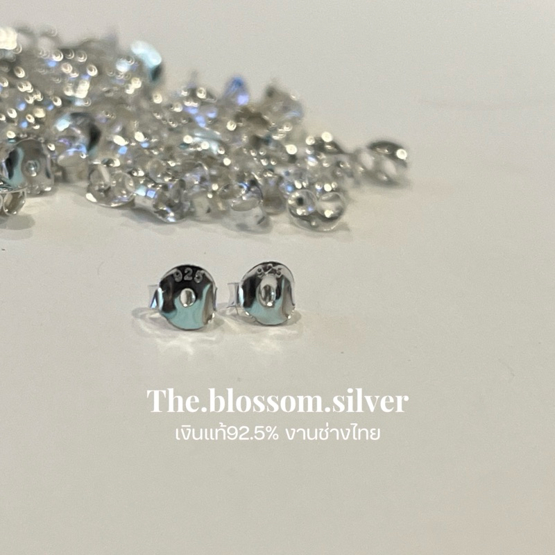 The blossom silver // Stud cz white ต่างหูพลอย cz พร้อมแป้น ต่างหูเงินแท้925