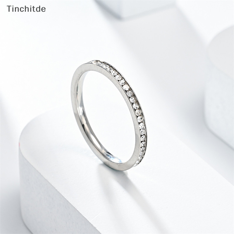 [Tinchitde] แหวนสเตนเลส ฝังเพชร สวยงาม แวววาว แฟชั่นเรียบง่าย สําหรับผู้หญิง และผู้ชาย [Preferred]