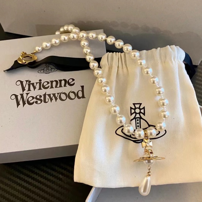 Vivienne Westwood สร้อยคอ จี้รูปหยดน้ํา ประดับไข่มุก สามมิติ สไตล์เรโทร