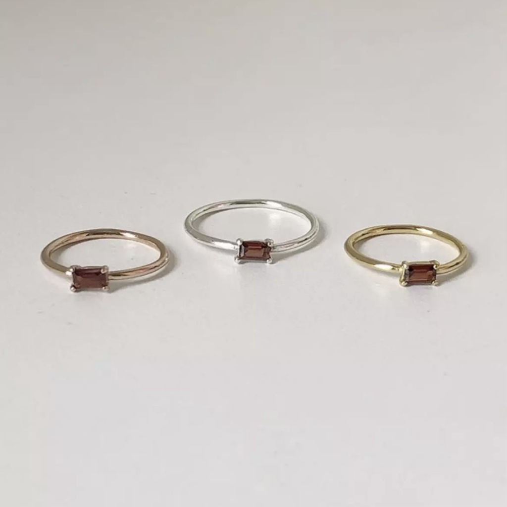 Winterwinter Jewelry Silver925 : เครื่องประดับเงินแท้ เงินแท้925 แหวนเงินแท้ แหวนพลอยแท้ทรงเหลี่ยม โกเมน ( Garnet )