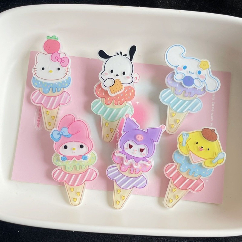 กิ๊บติดผม sanrio คู่ละ 20 บาท (1คู่ = 2 ชิ้น)