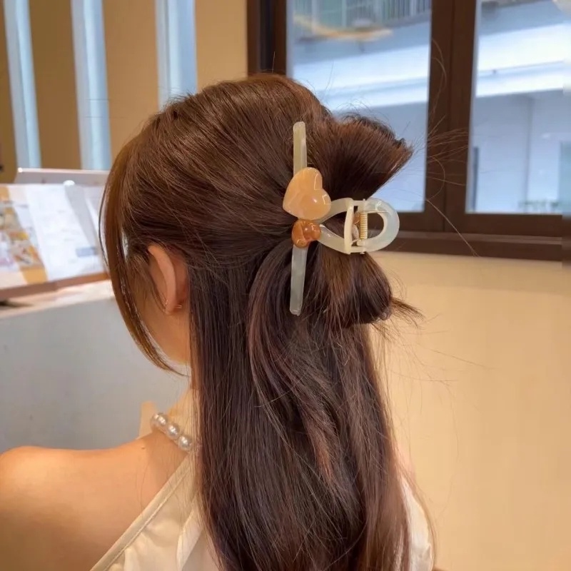 กิ๊บติดผม รูปหัวใจ ฉลาม ขนาดใหญ่ แบบเรียบง่าย แฟชั่นสําหรับผู้หญิง