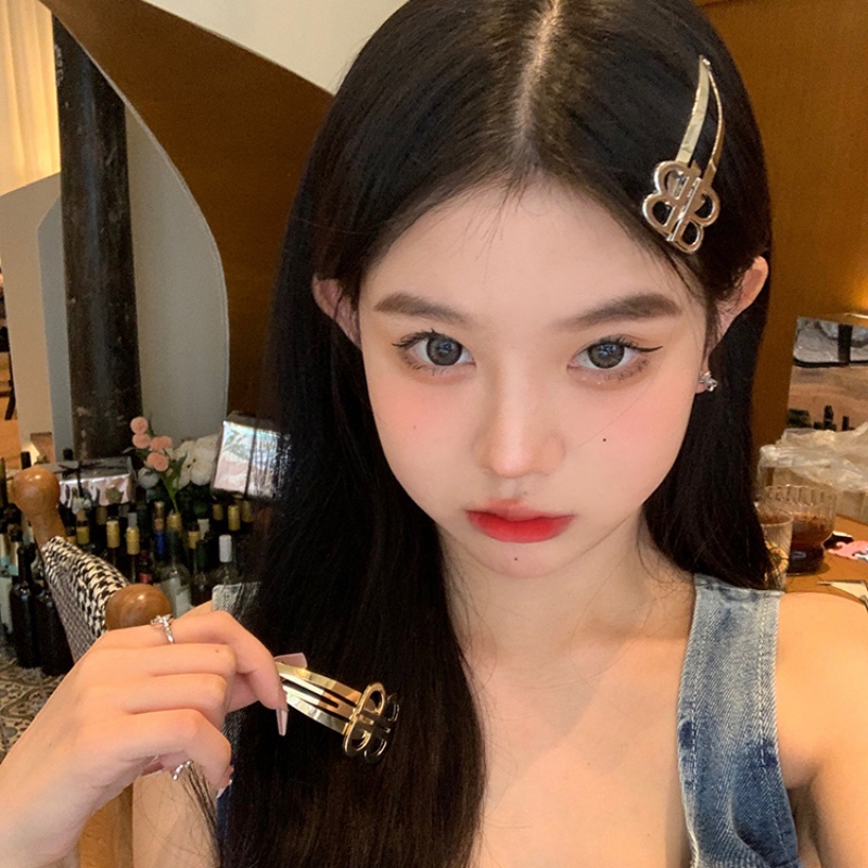 กิ๊บติดผมโลหะ รูปตัวอักษร B Y2K ระดับไฮเอนด์ สไตล์เจ้าหญิง สําหรับนักเรียนผู้หญิง