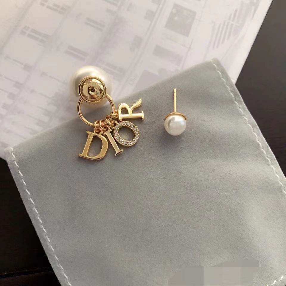 ของขวัญที่เหมาะสมสําหรับผู้หญิง ต่างหูแฟชั่น วินเทจ ต่างหูป้องกันอาการแพ้ คุณภาพสูง