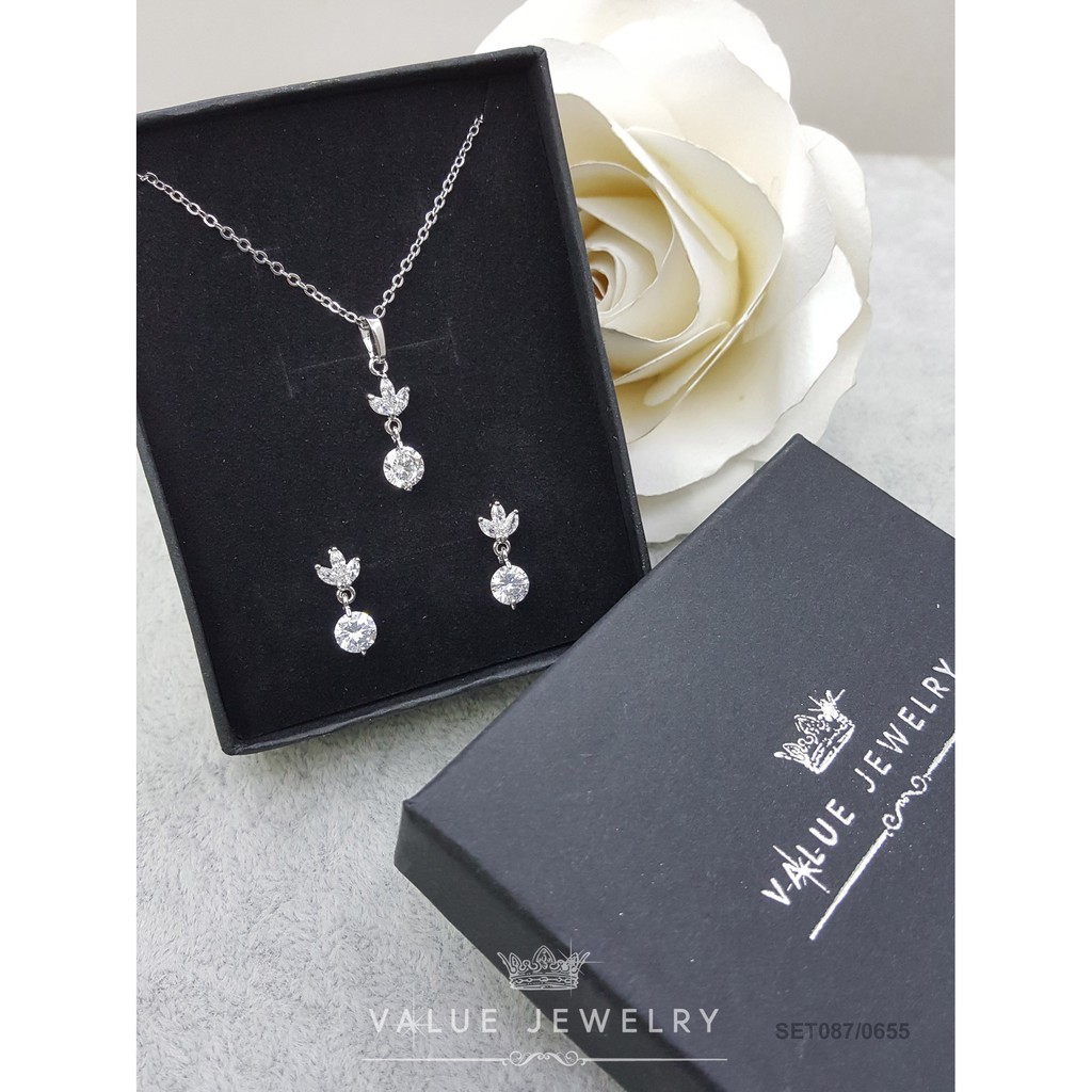 ชุดเซ็ตเครื่องประดับ ดอกไม้ Flower คริสตัลแท้ สร้อย สร้อยคอ ต่างหู เครื่องประดับ Valuejewelry SET007 NK087 ER0655