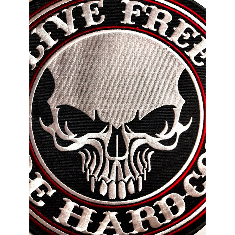 ตัวรีดติดเสื้อขนาดใหญ่ กะโหลก Skull Live Free ตกแต่งเสื้อผ้า แจ๊คเก็ตยีนส์ Hipster Embroidered Iron On Sew on