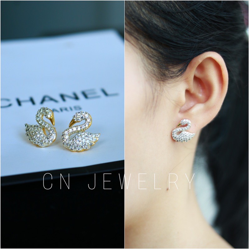 ต่างหูหงส์เพชร Swarovski 1คู่ แถมฟรีตลับทอง CN Jewelry ตุ้มหู ต่างหูแฟชั่น ต่างหูเกาหลี ต่างหูทอง
