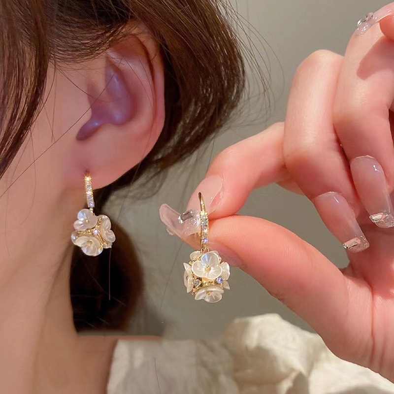 ต่างหูแฟชั่น ประดับมุก ลายดอกไม้ หรูหรา สไตล์ฝรั่งเศส เรโทร