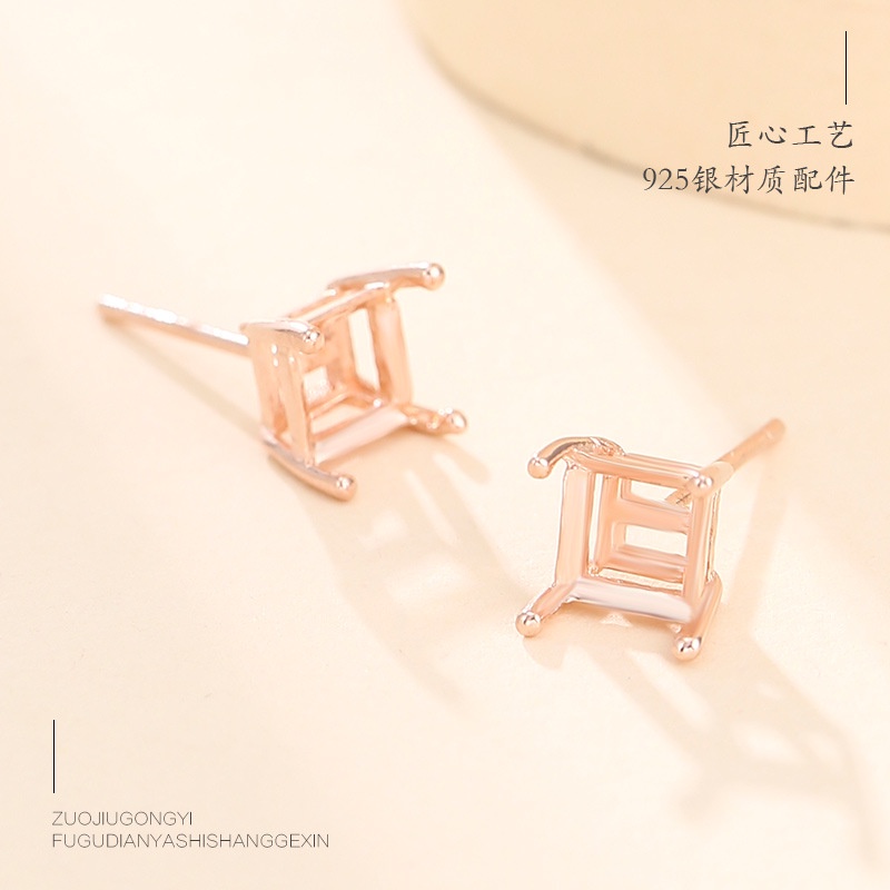 ที่วางต่างหูเปล่า|ต่างหูเงิน 925 ประดับเพชรโมอิส ทรงสี่เหลี่ยม 4-7 มม.