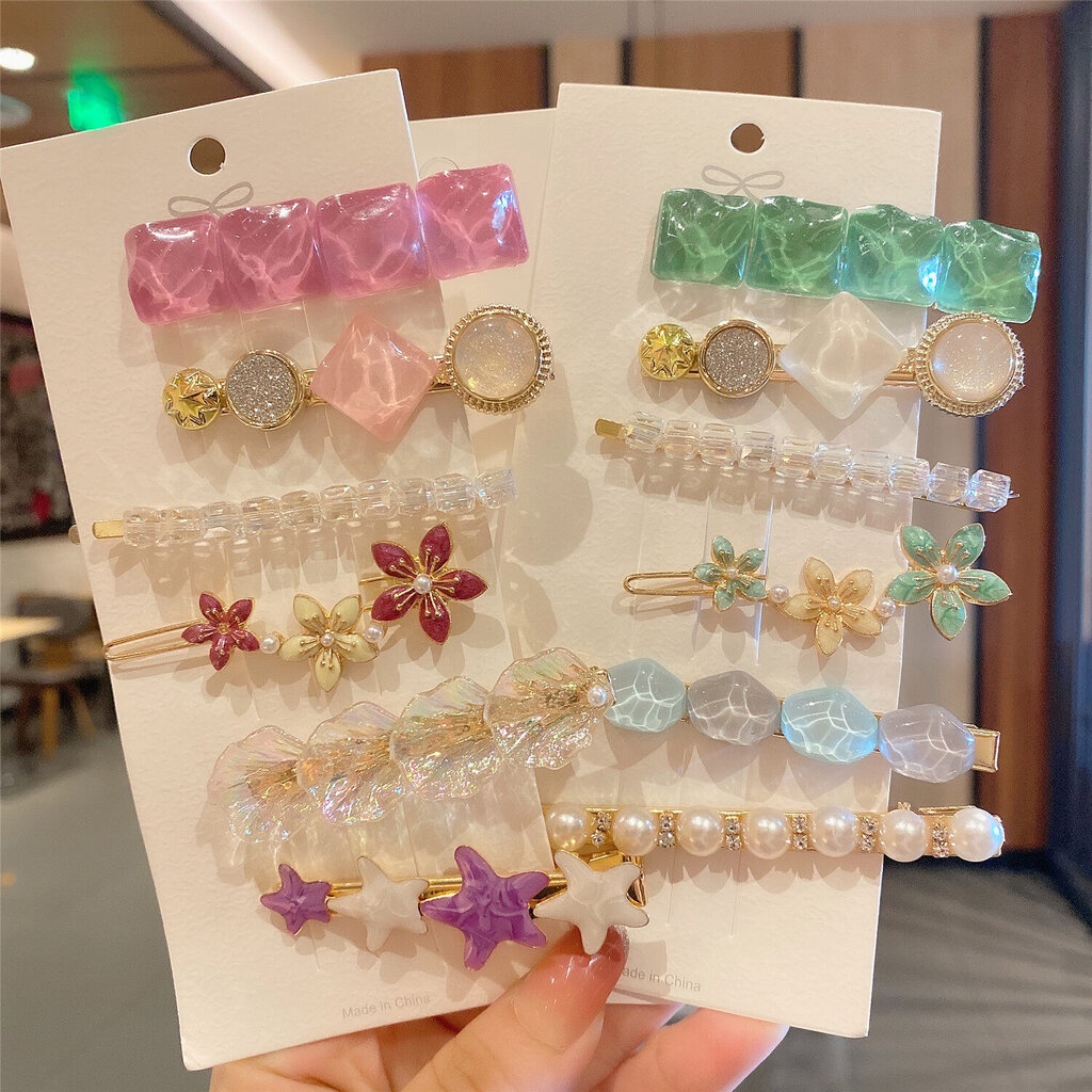 บ้านพลู  กิ๊บติดผม กิ๊บมุก คริสตัล ดอกไม้ สำหรับผู้หญิง เซต 5-6 ชิ้น