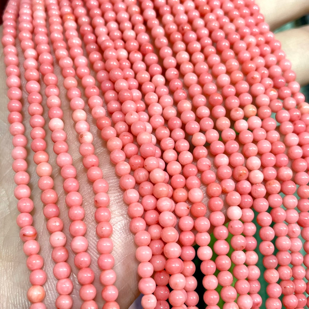 ปะการัง สีชมพู (Pink Coral) 3 mm ทรงกลม เส้นยาว