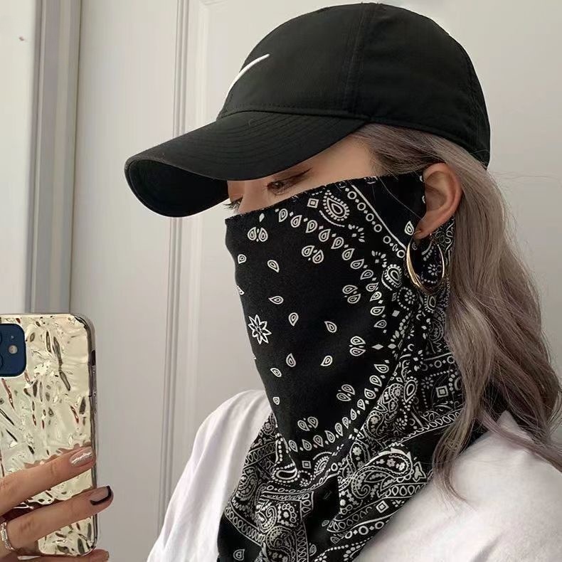 ผ้าบัฟ สไตล์เกาหลี   ลาย paisley มีที่เกี่ยวหู กันแดดกันฝุ่น✨ YKD