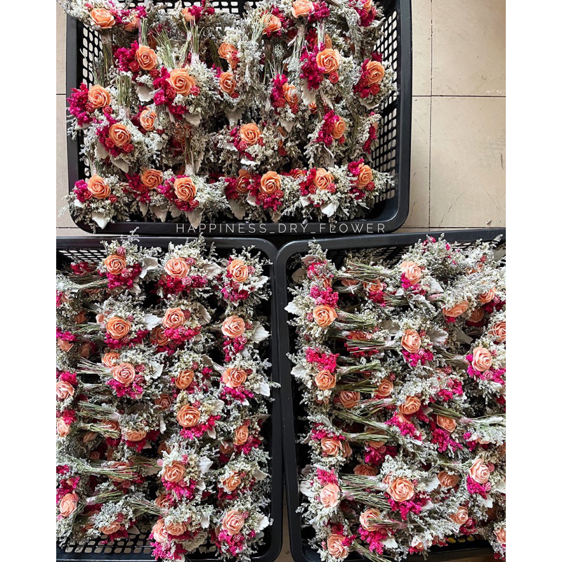 พร้อมส่ง!! เข็มกลัดติดอกโทนโอรส(ดอกไม้แห้ง) ตัวนี้สุดขายดีสุดเพราะใช้ได้กับทุกแนว