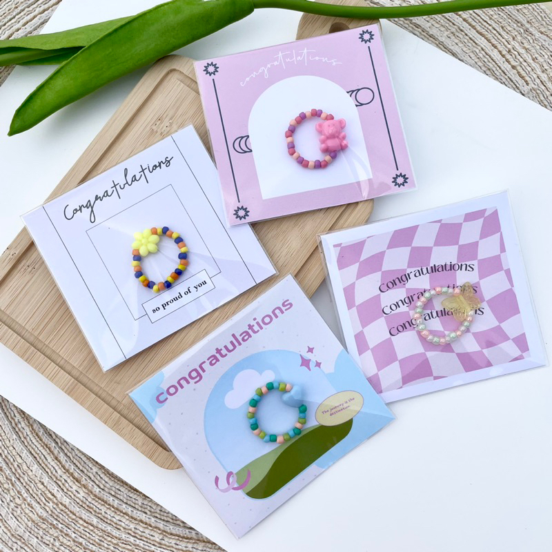 พร้อมส่ง   แหวนลูกปัดคละสี น่ารัก ของขวัญ ปัจฉิม งาน handmade (ราคาต่อชิ้น)