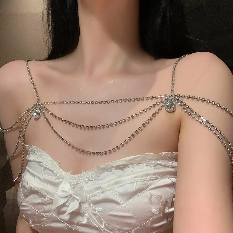พร้อมส่ง ꙳.☽⋆ สร้อยคริสตัล คล้องไหล่   ꙳.☽⋆  ใส่ทับเกาะอกคือหรูหรา