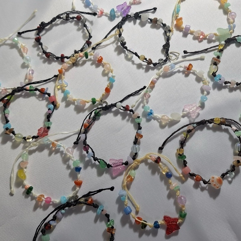 (พร้อมส่ง)อัพเดต23/3  กำไลเชือกเทียน กำไลหิน แบบfreesize