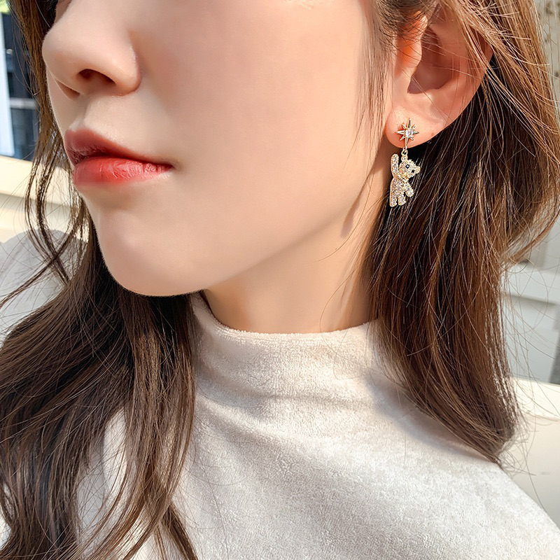 พร้อมส่ง‼️ต่างหูน้องหมีเพชรสุดคิ้ววิบวับ
