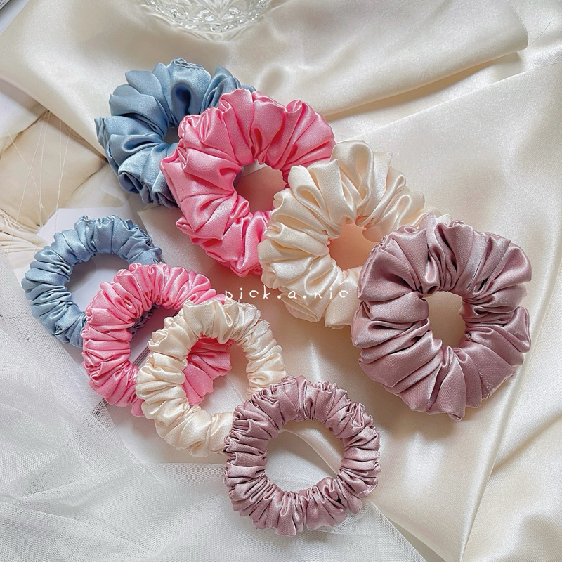 พร้อมส่ง❤️ ยางรัดผม ผ้าเครปซาตินอย่างดี SCRUNCHIES ยางรัดผมโดนัท ยางรัดผมถนอมเส้นผม