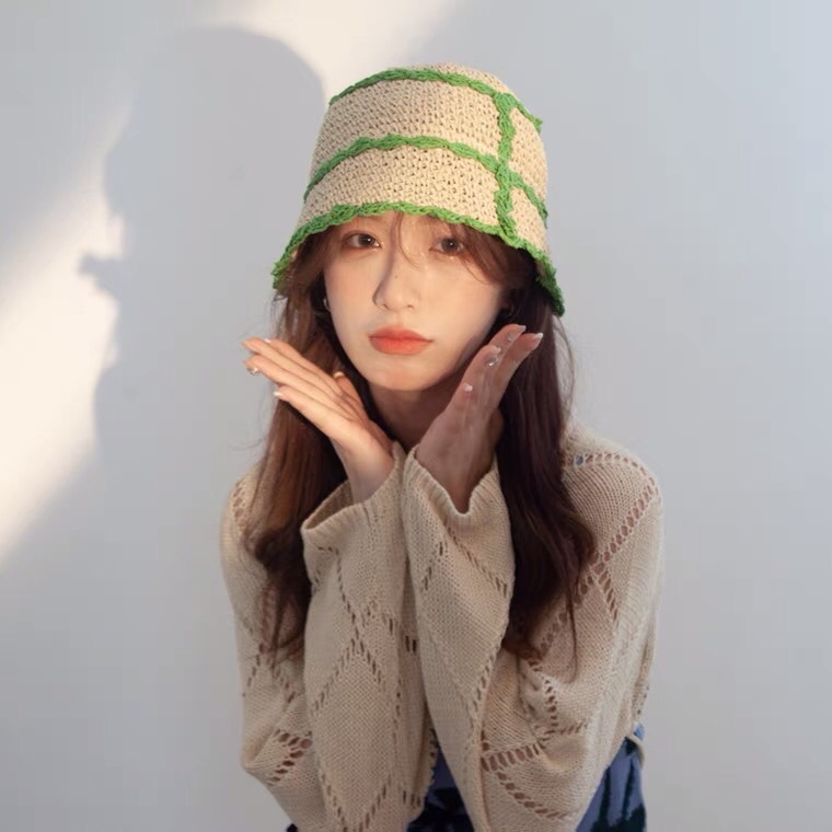 หมวกสานผู้หญิง หมวกแฟชั่นเหมาะกับการใส่เที่ยวคาเฟ่เที่ยวทะเล พร้อมส่งจากไทย S065