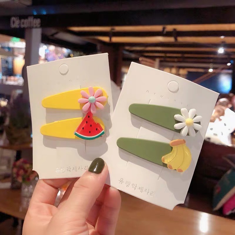 เกาหลีรุ่นใหม่ 2 แพ็คผลไม้กิ๊บลูกอมสีดอกเบญจมาศขนาดเล็กคลิปบีบี