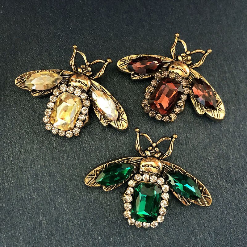 เข็มกลัดคริสตัลรูปผึ้งแมลงเข็มกลัดโลหะสําหรับติดผ้าพันคอเข็มกลัด Rhinestone